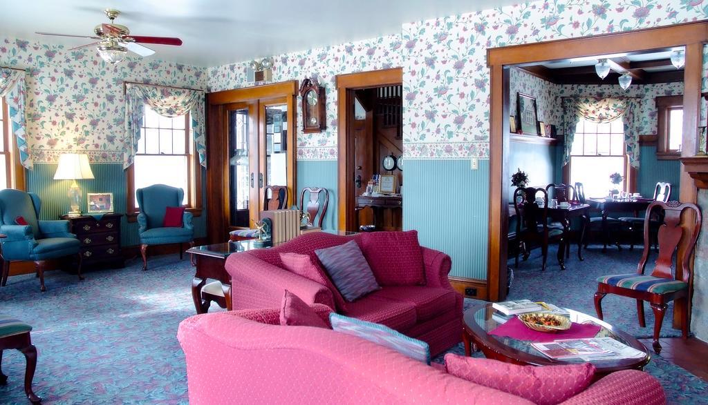 Arbor Hill Inn La Porte Екстер'єр фото