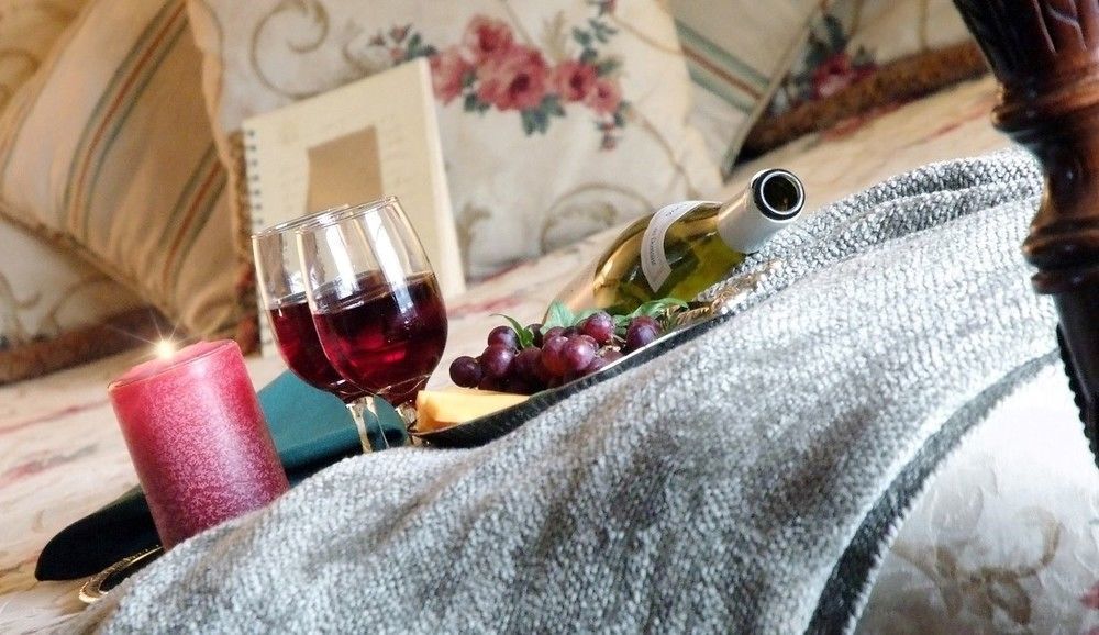 Arbor Hill Inn La Porte Екстер'єр фото