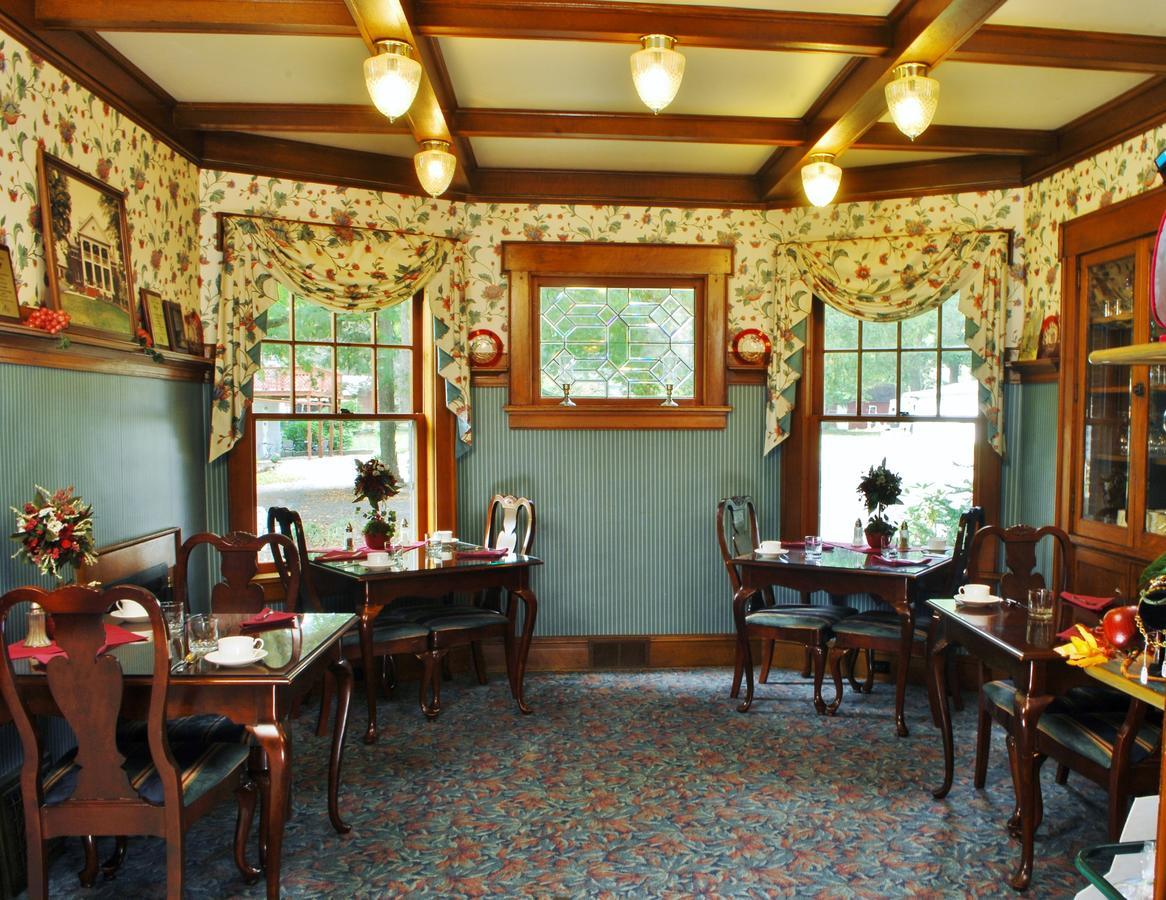 Arbor Hill Inn La Porte Екстер'єр фото