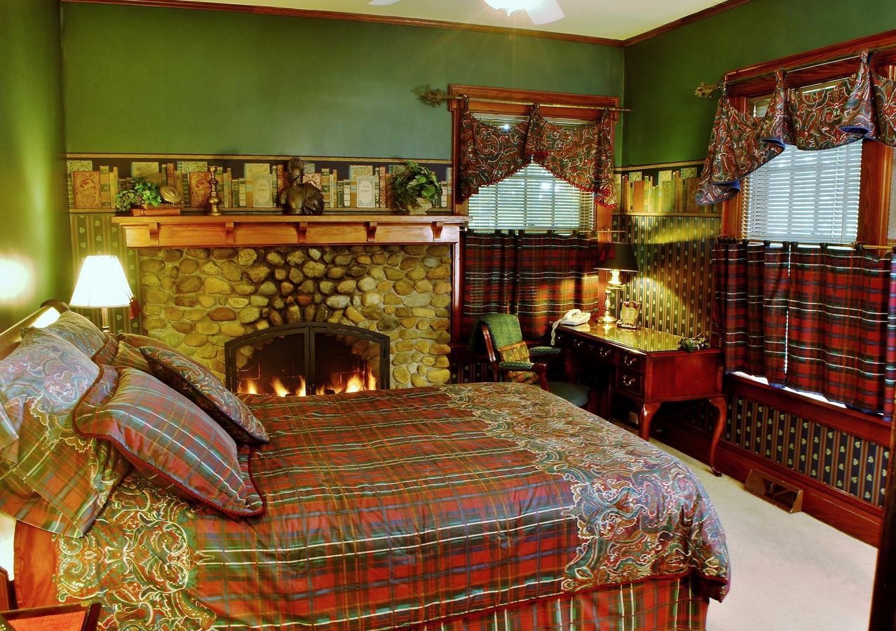 Arbor Hill Inn La Porte Екстер'єр фото